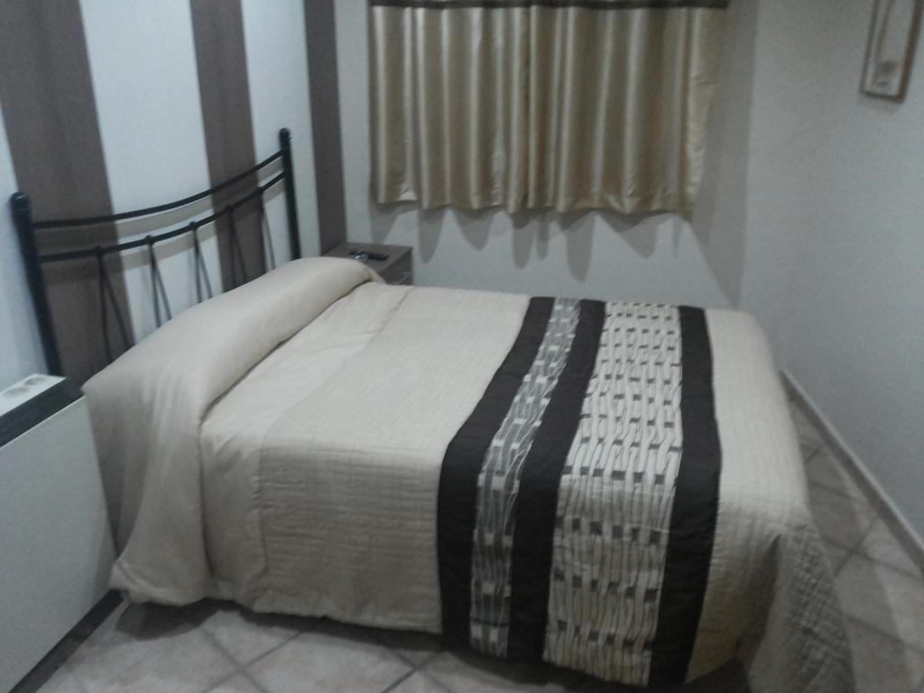 Hostal El Duende Blanco Сьерра-Невада Номер фото